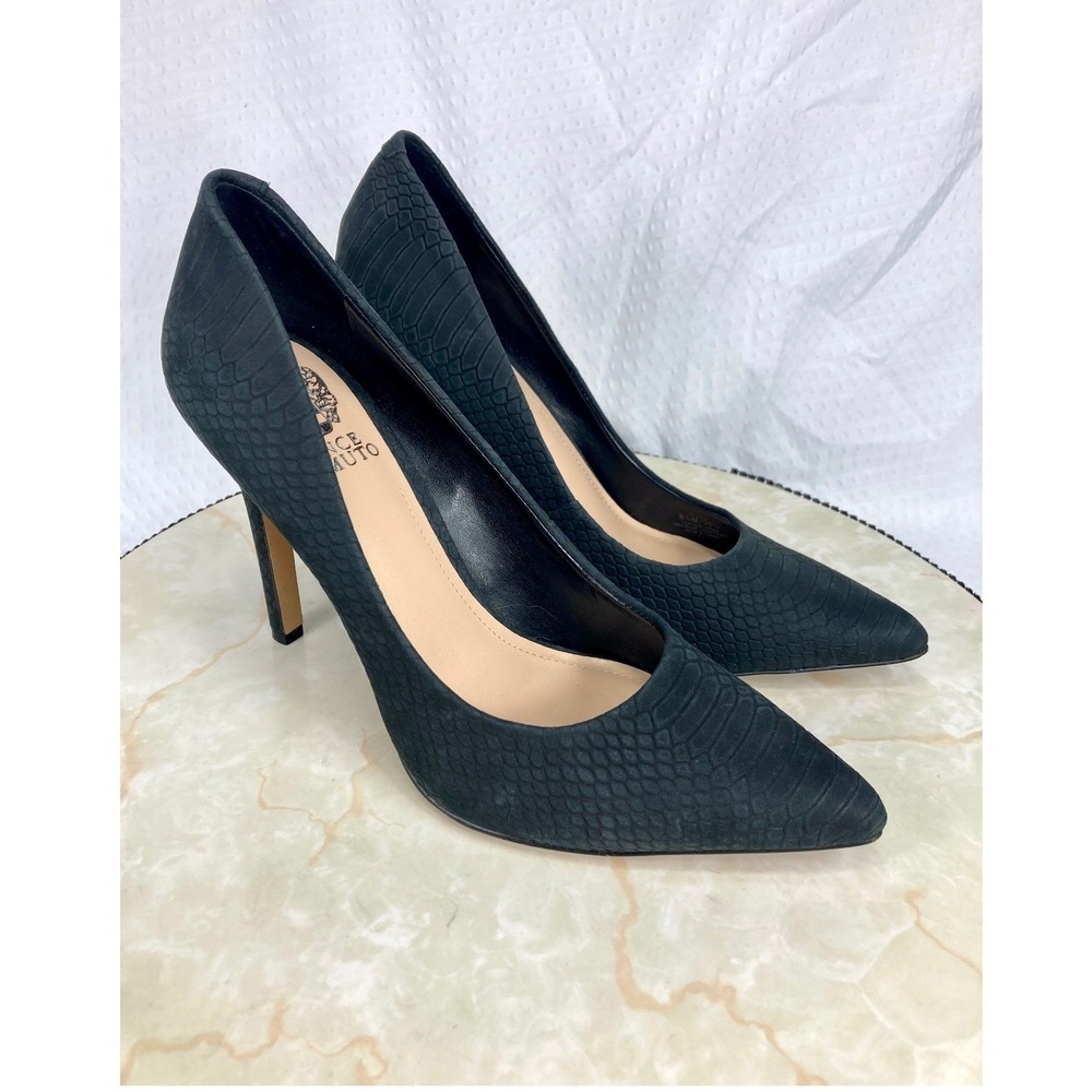 Vince Camuto Kain Stiletto Heel Pumps Women 8.5 Black Snakeskin Leather Chic New